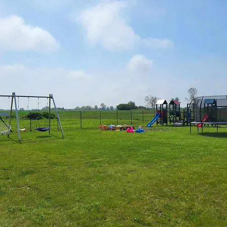 Dom wakacyjny Zielona Dolina *